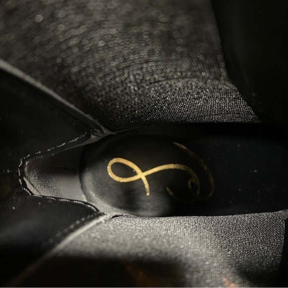 Sam Edelman Lani Black Suede Chelsea Bootie 5 1/2 - Picture 13 of 15